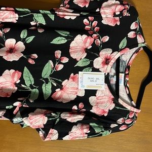 LuLaRoe Olive Top